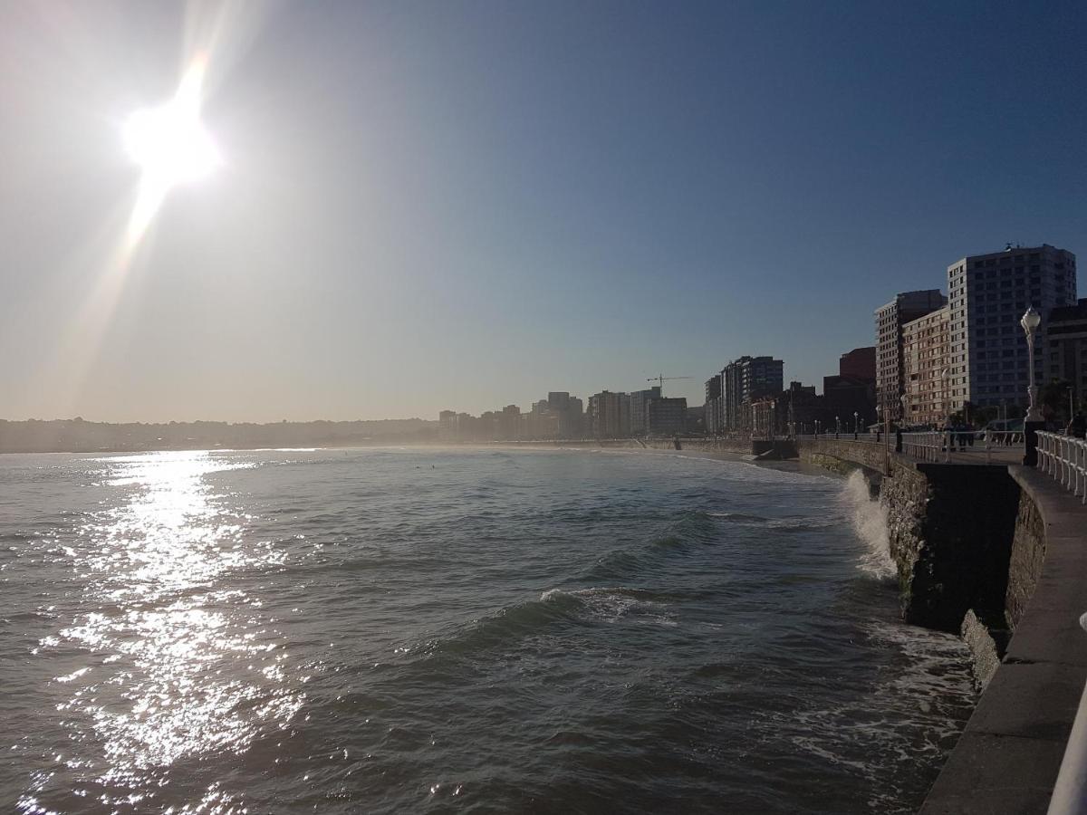 La Galeria De San Lorenzo Gijón Kültér fotó